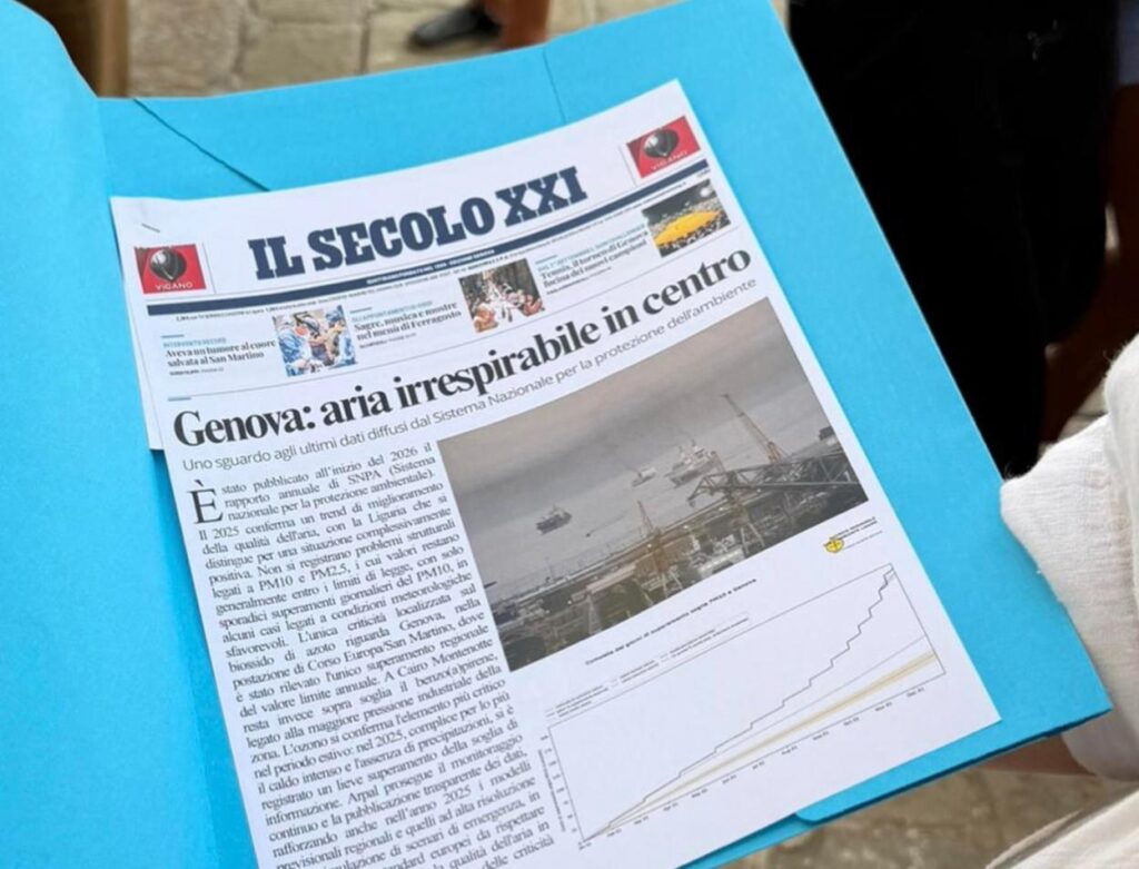 Il finto giornale Il Secolo XXI usato nel gioco Face to Fake